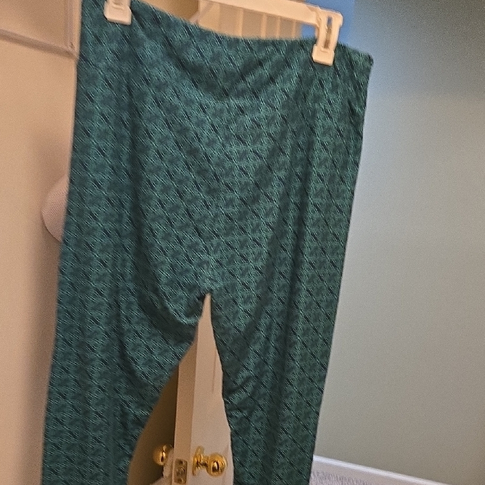 Lularoe Celtic Knot Leggings